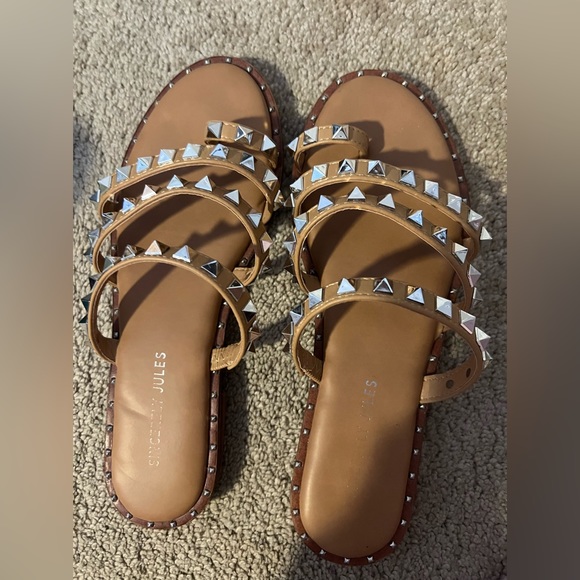 Sandals - Picture 2 of 2